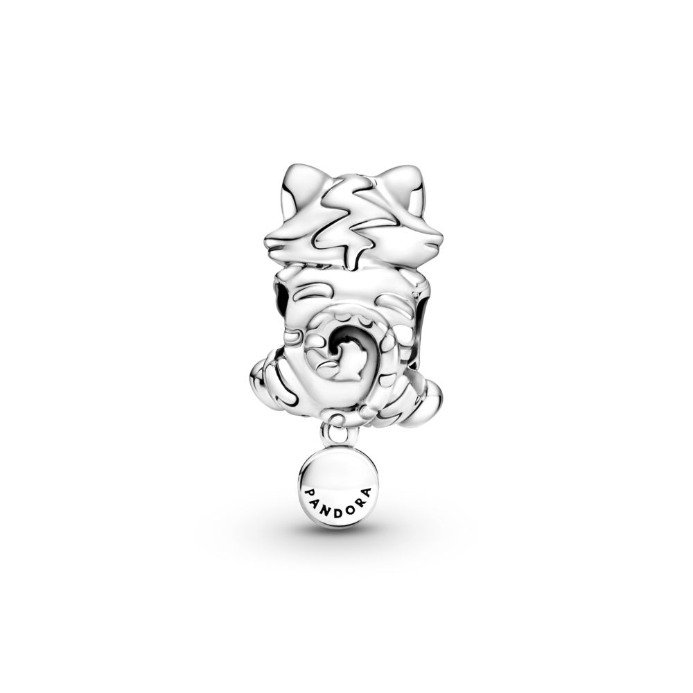 03p