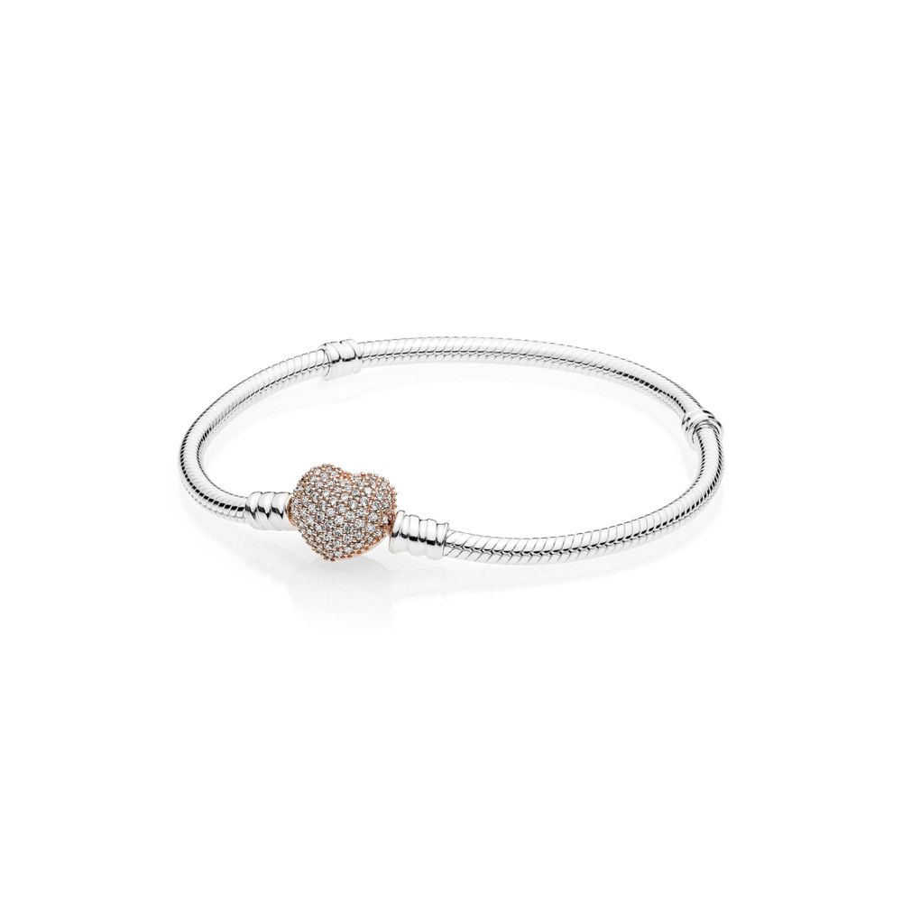 náramek Moments stříbrný se zapínáním pavé srdce PANDORA Rose
