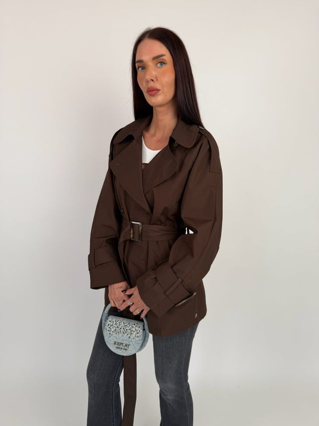 KRÁTKY TRENCH KABÁT RELAXED FIT